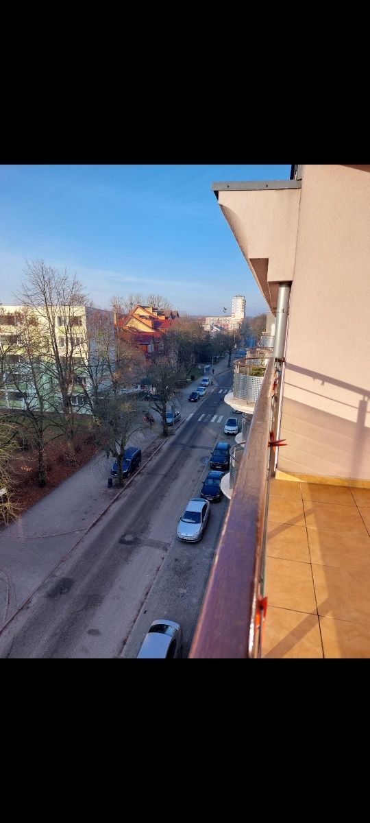 Dwa pokoje  kuchnia łazienka