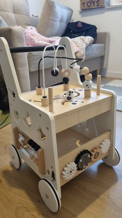 Sprzedam pchacz drewniany