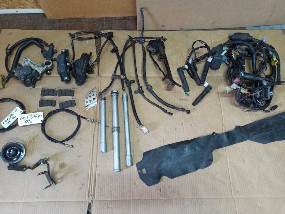 Остатки запчастей к мотоциклу Honda CBR600RR 03-06г.в.