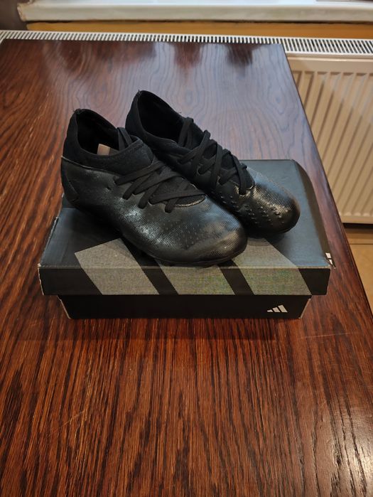 ROZMIAR 31.5 Korki piłkarskie Adidas Predator Accuracy.3 FG Jr GW4610