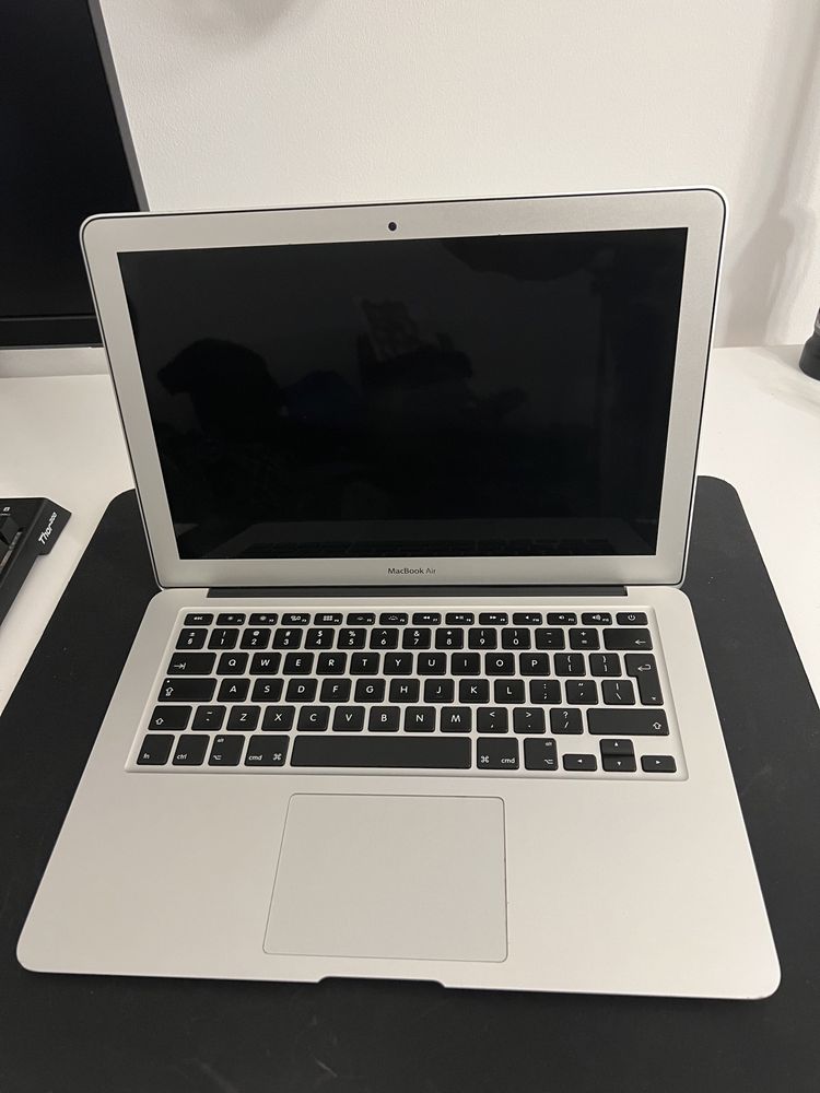 MacBook Air 13” 2017