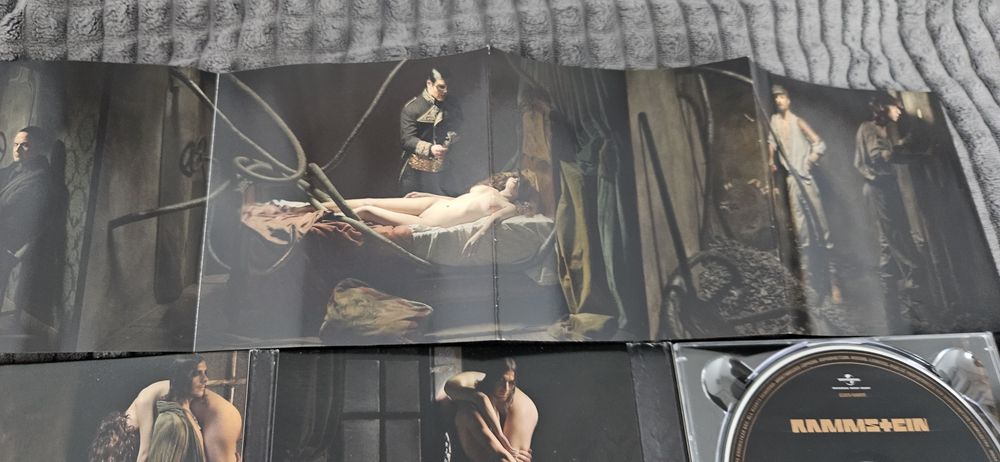 Rammstein  - Liebe ist fur Alle da.