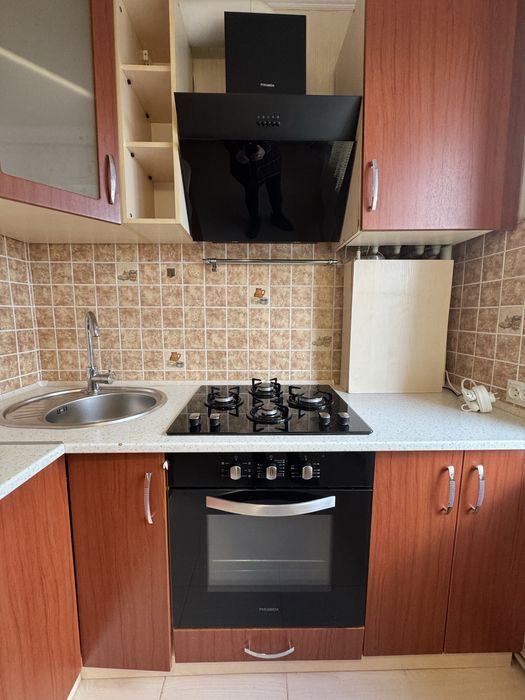 Оренда 1 кім рн Пацаєва , вул . Героїв України