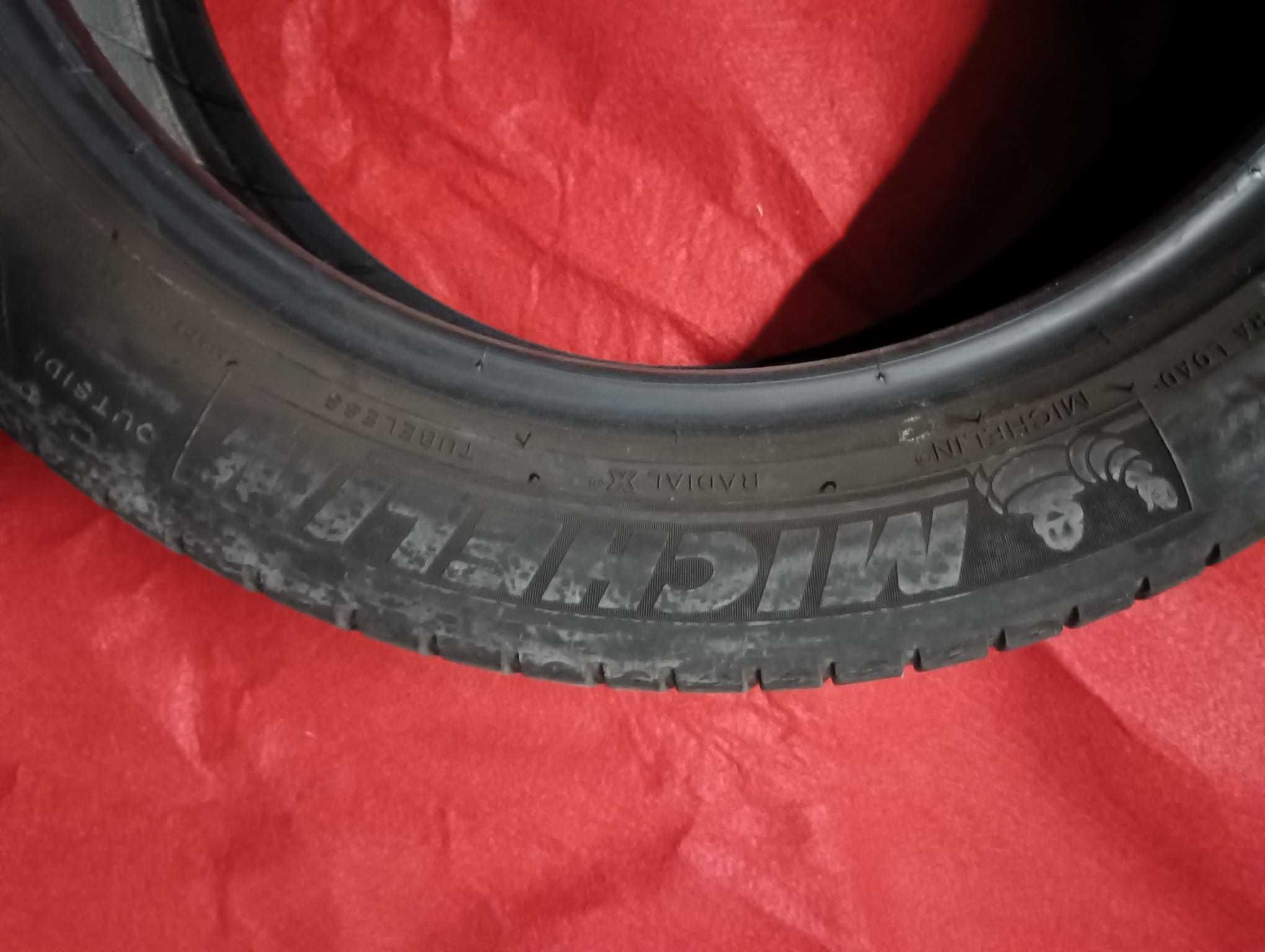 Pneu Michelin 215/50/R17