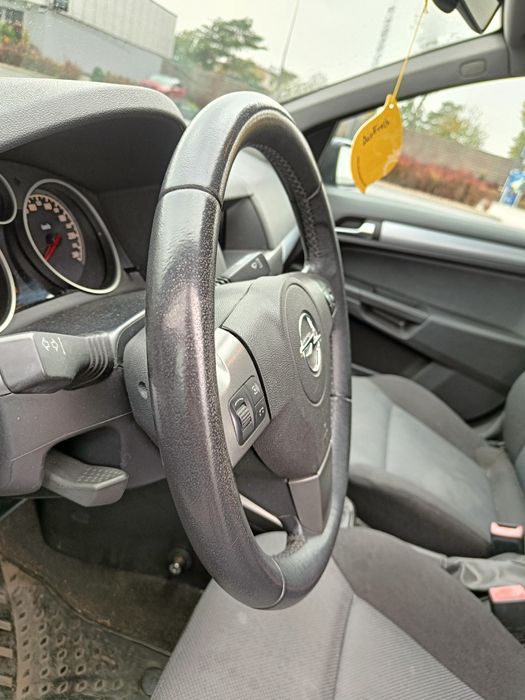 Opel Astra H 1.4 90 KM | Benzyna | 2006 r. | Stan dobry | Klima