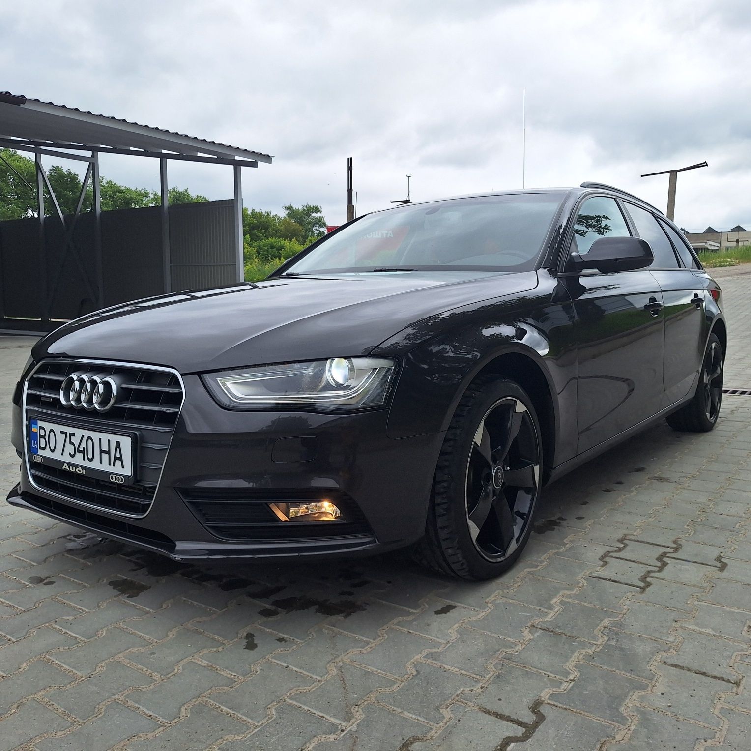 Audi A4 quattro diesel