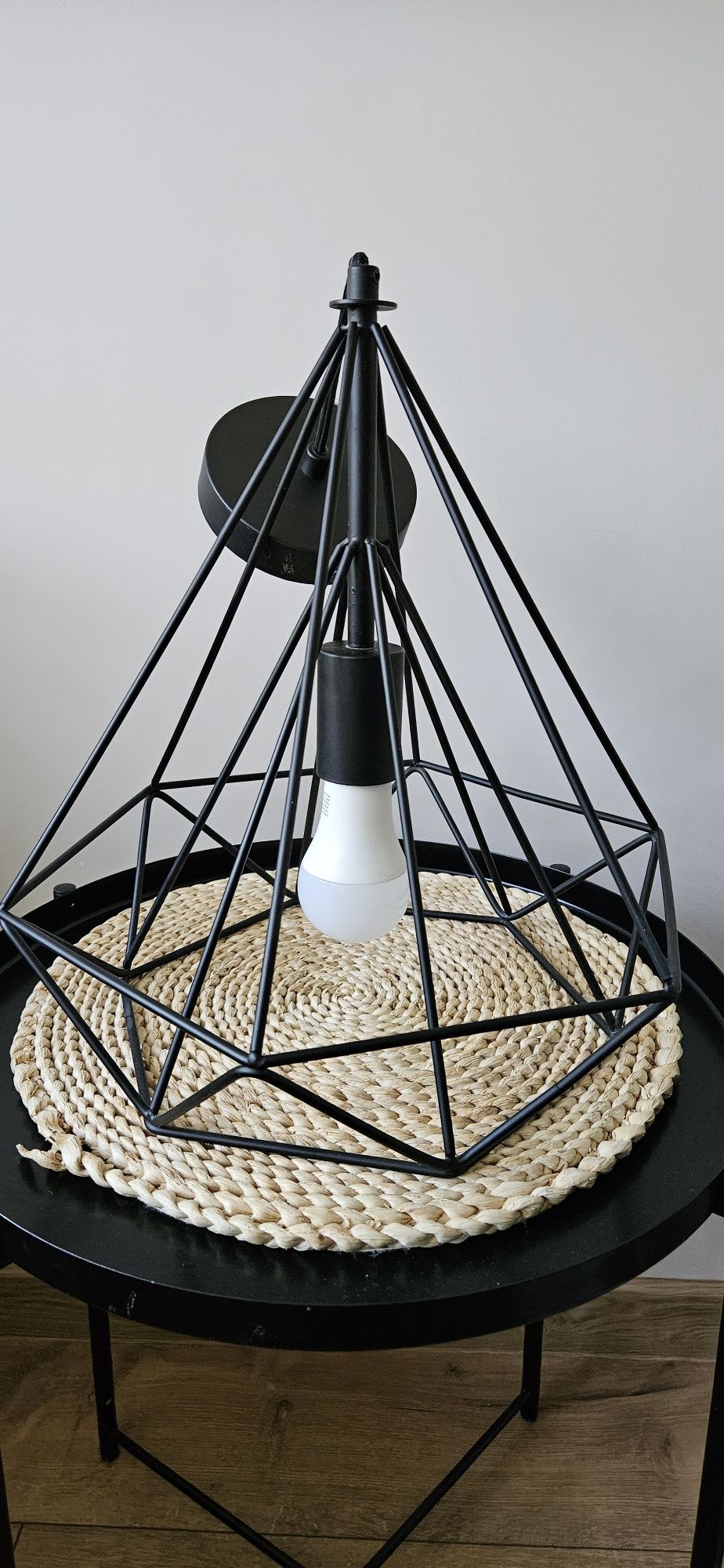 Lampa wisząca  / oprawa oświetleniiowa