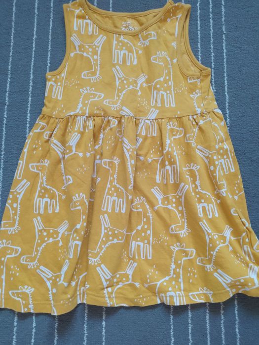 Sukienka letnia bawełniana rozkloszowana F&F jak nowa z bez rękaw