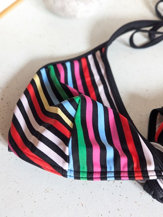 Góra od bikini 90E Resort