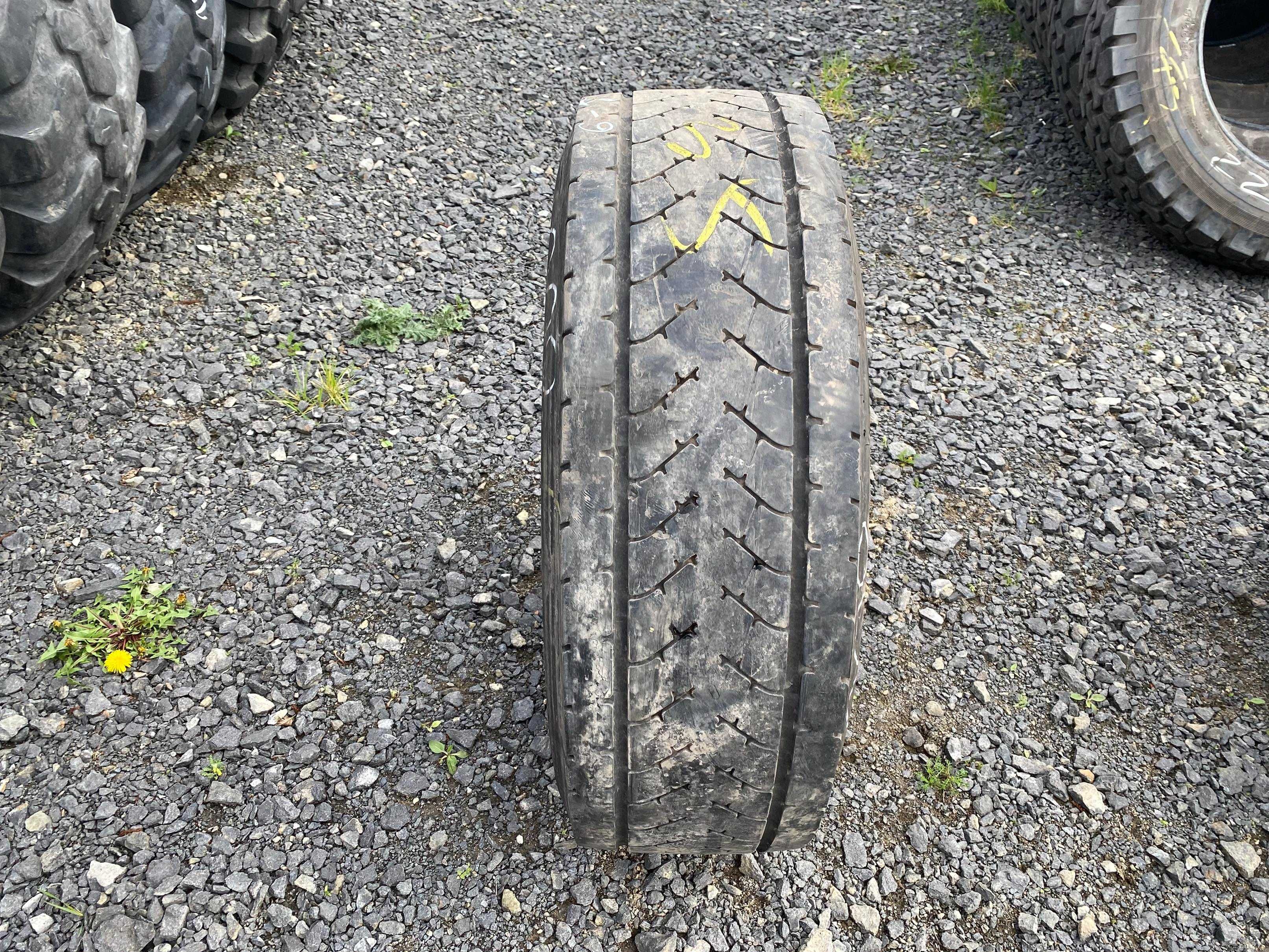 Opona 245/70R17.5 DUNLOP SP446 Napędowa 6-8mm