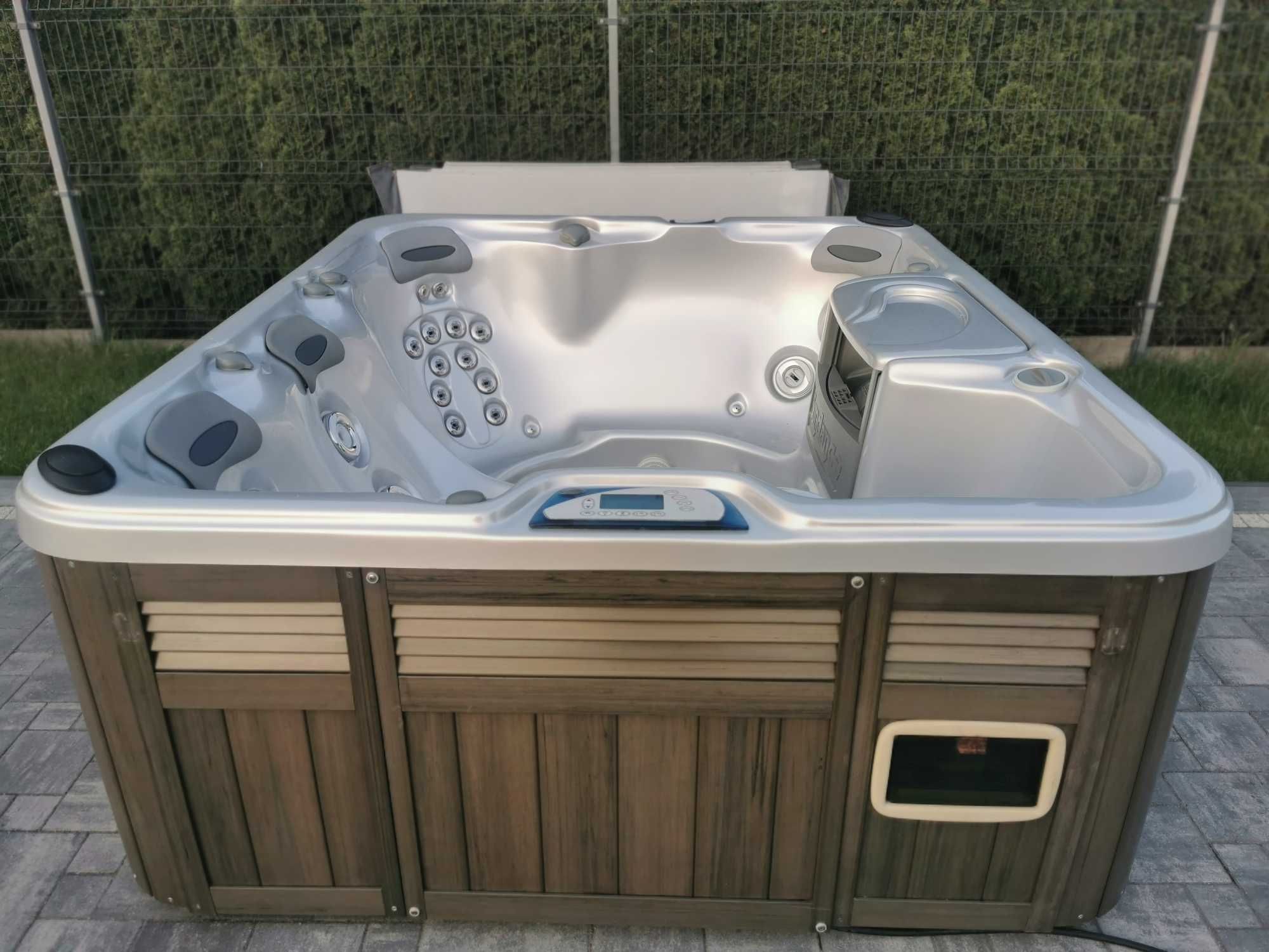 Jacuzzi Sundance Marin Balboa Geco Hotspring na bajerze Nowe i Używane
