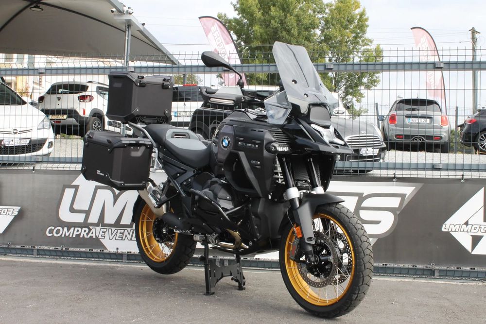 BMW R 1300 GS Adventure Triple Blak