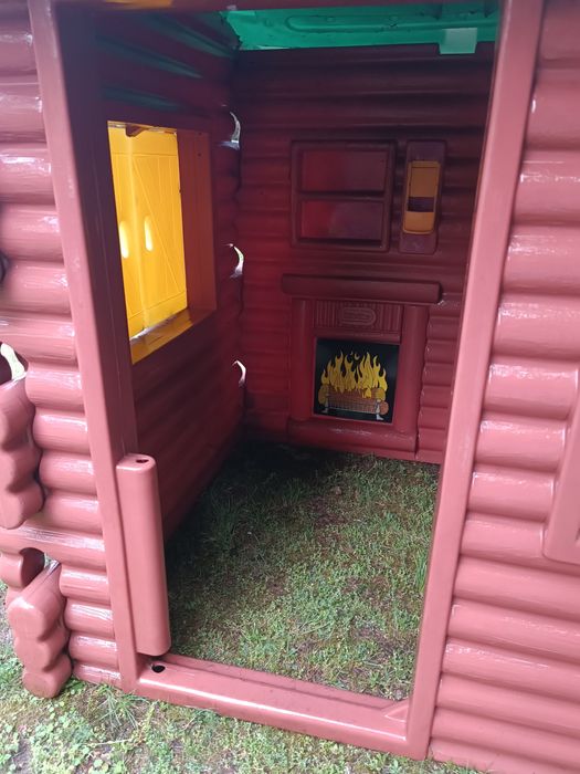 Domek ogrodowy dla dzieci Little Tikes plus zjeżdżalnia