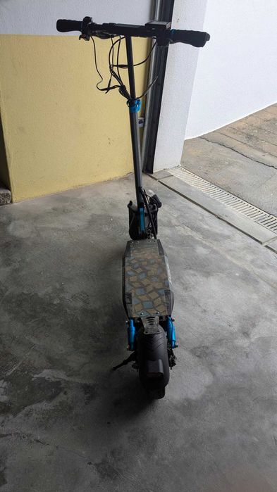 Trotinete elétrica SmartGyro Rockway