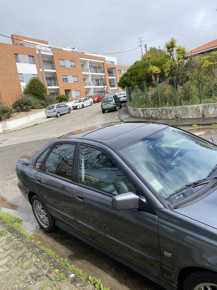 Volvo S40 2001  Veiculo completo!