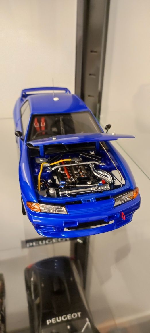 Nissan skyline autoart