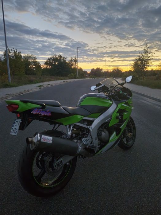 Kawasaki Ninja ZX6R j1 2000