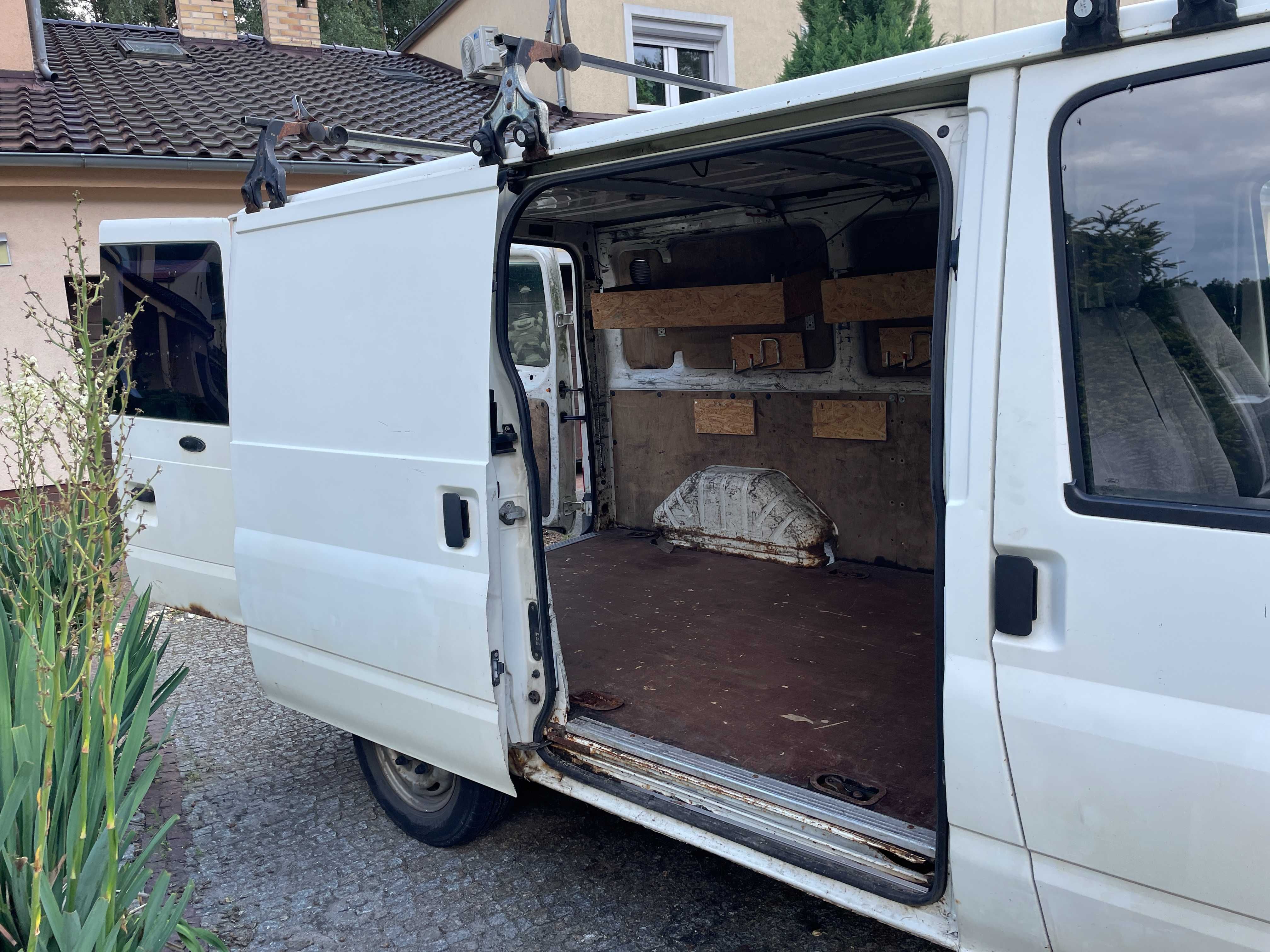 Ford transit 2005 Niski brzebieg