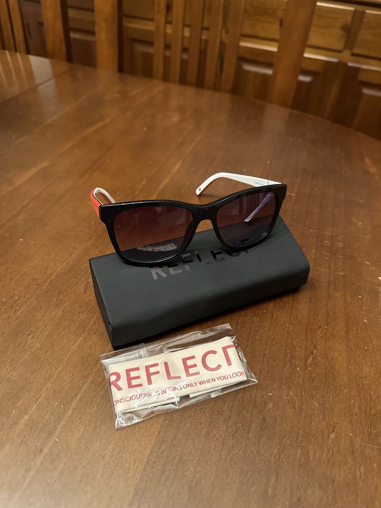 Oculos Tommy Hilfiger Originais novos por usar