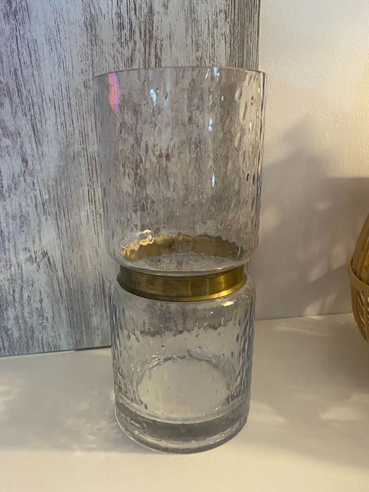 Jarra com friso dourado