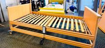 Rezerwacja Łóżko elektryczne rehabilitacyjne do opieki 90x200 mater