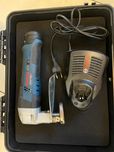 BOSCH Akumulatorowe nożyce do blachy GSC 12V-13