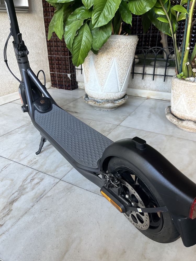 Segway Ninebot Trotinete F25E II