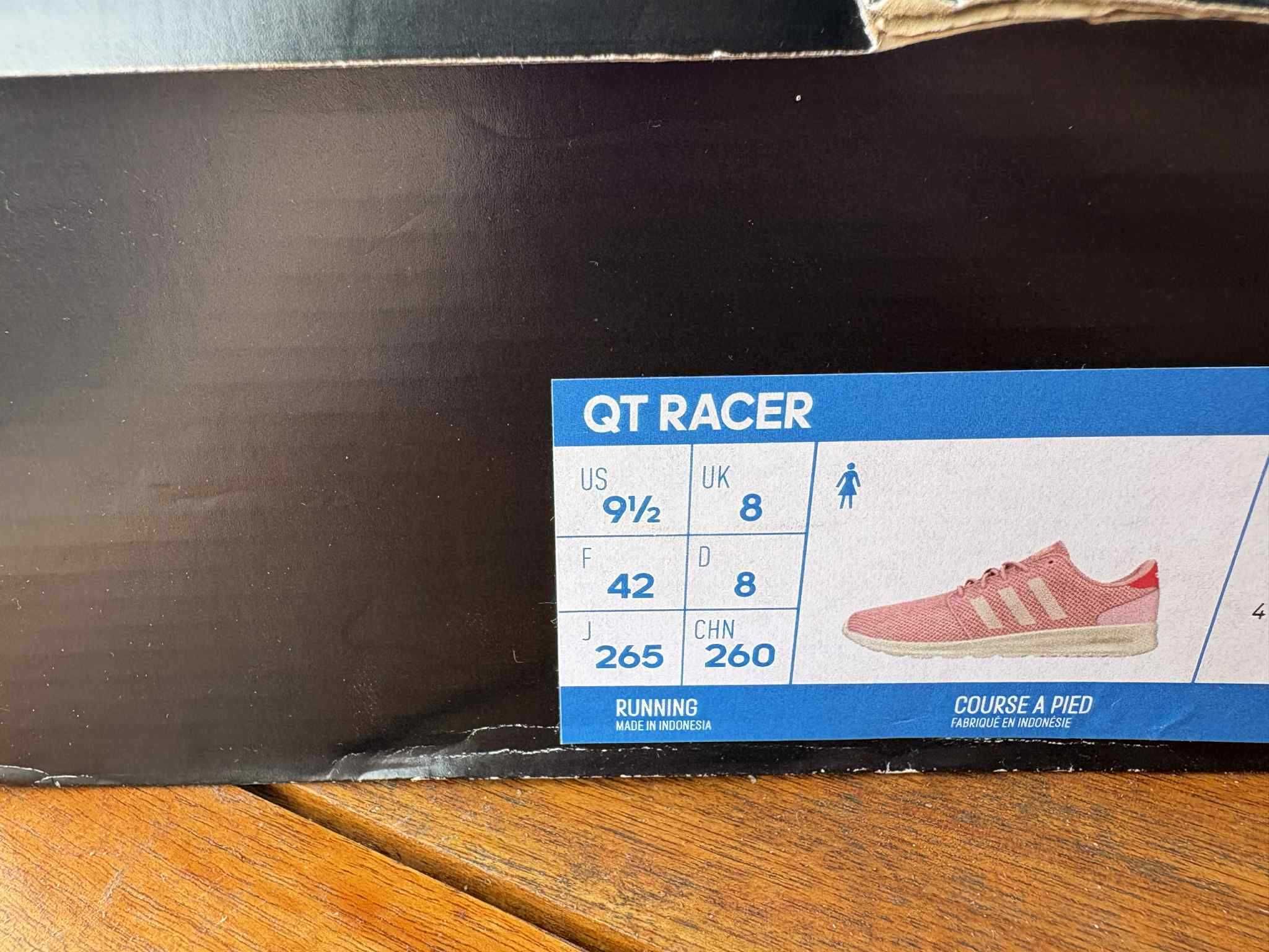 Buty damskie Adidas do biegania QT RACER r.42 różowe