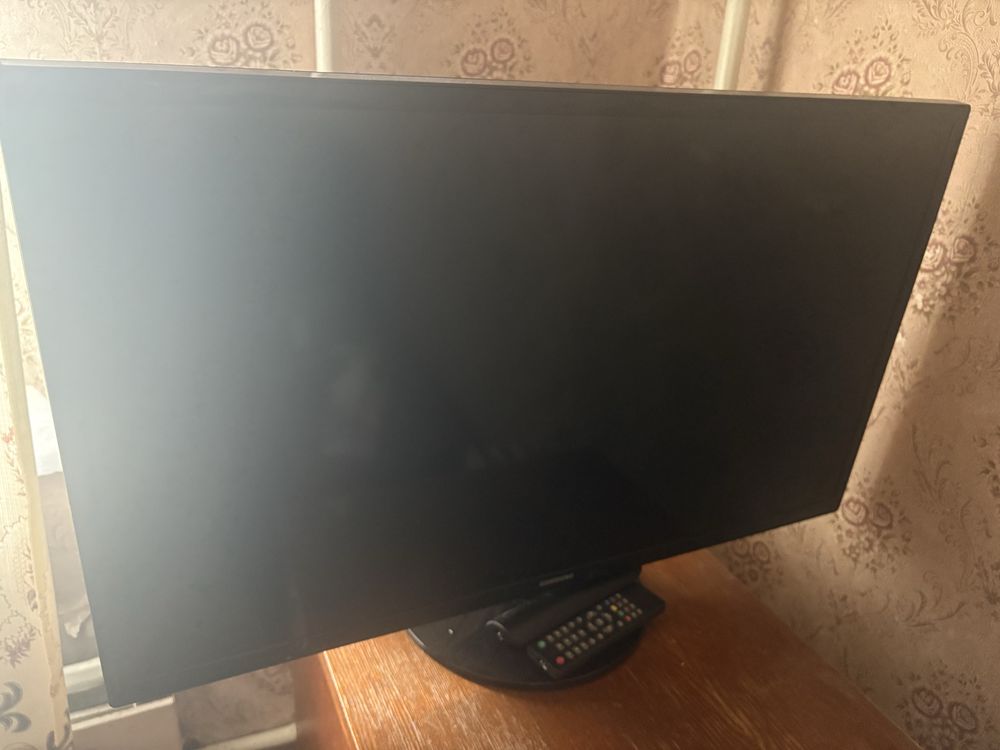 samsung ue32f4020aw на відновлення або запчастини