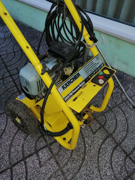 Máquina lavar a pressão