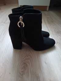 Botas Bershka Tam. 37