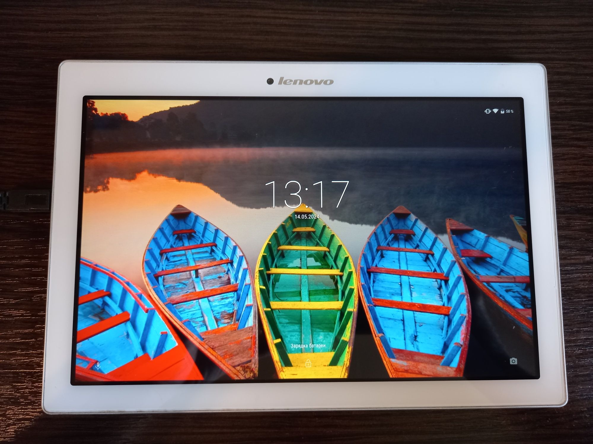 Планшет Lenovo Tab 2 A10-70F Леново