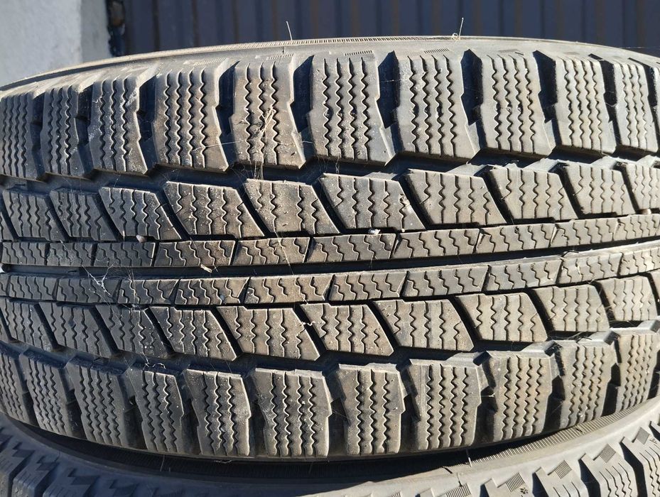 Diamondback DR777
215/60 R17C 109/107T jak nowe
