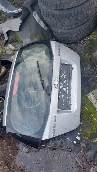 Ляда Chevrolet Aveo t250 t255 кришка багажника Авео Шевроле Кляпа