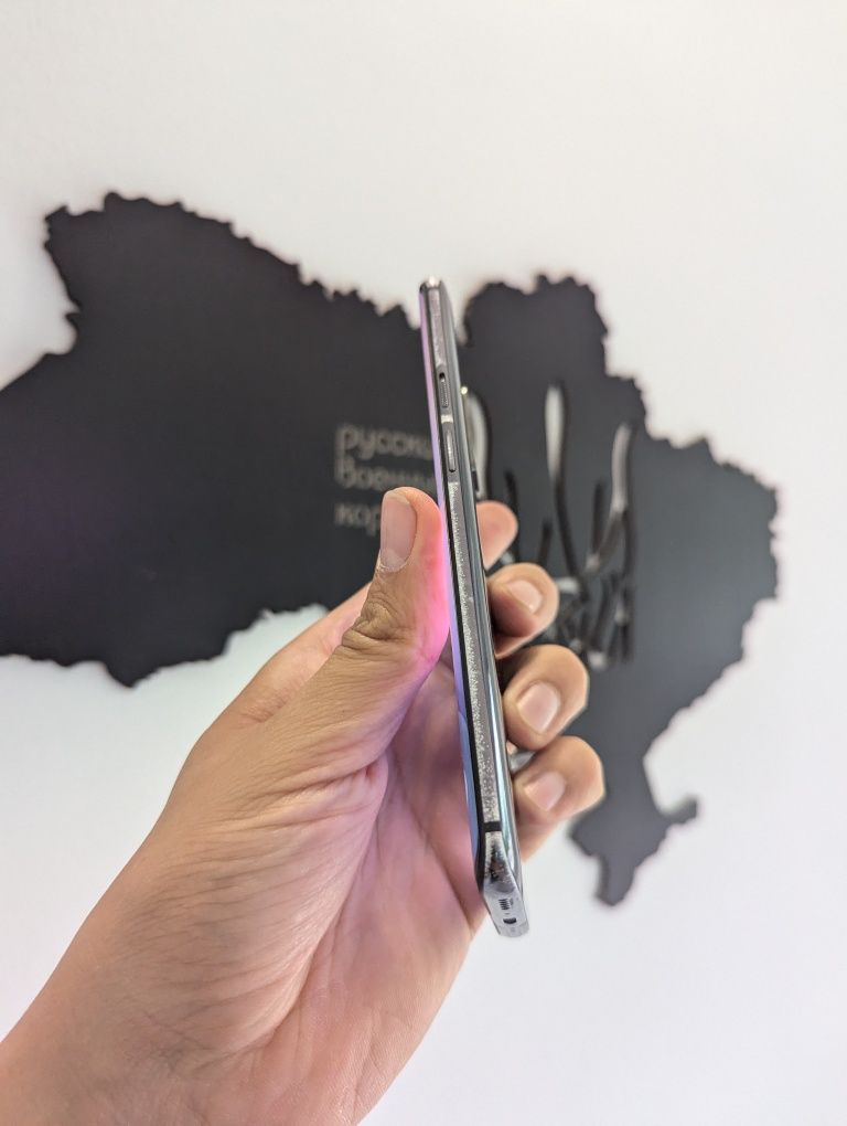 OnePlus 7pro 8/256. DualSim