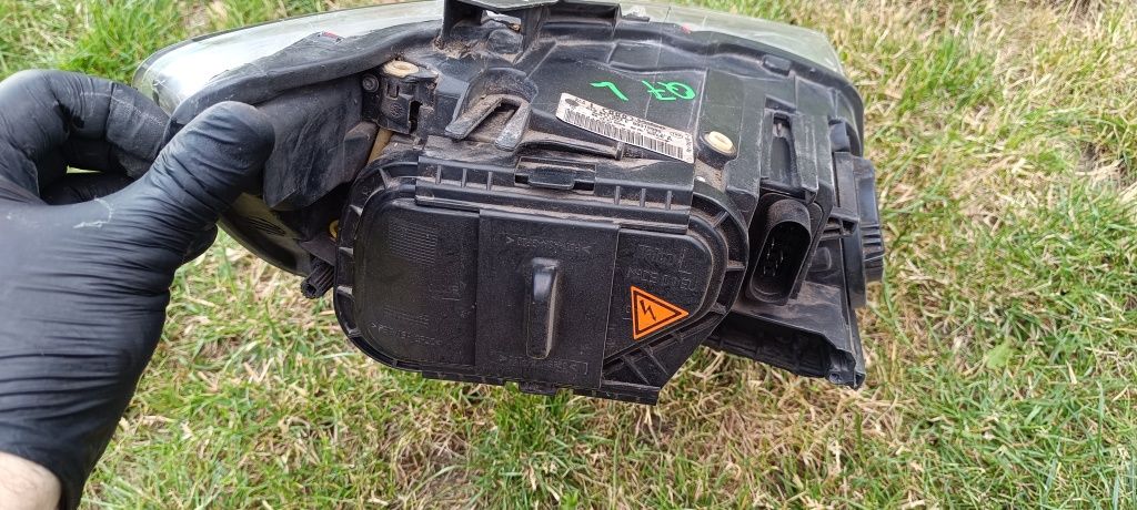 Lampa audi Q7 4l lewy przód bixenon