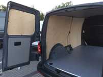 VW Transporter T6 L1H1 Zabudowa Aut