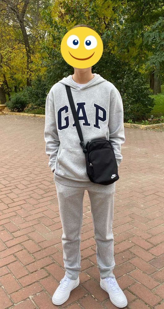 Костюм Gap