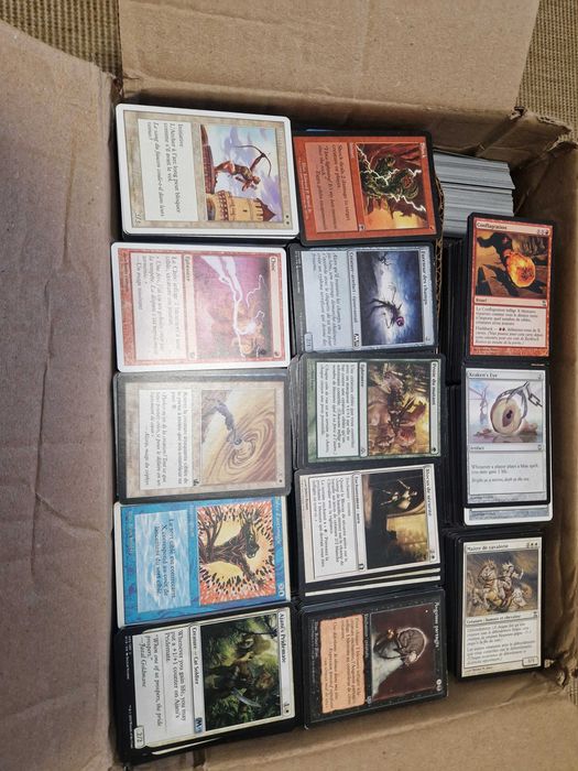 MTG: Cerca de 5000 cartas 11kg