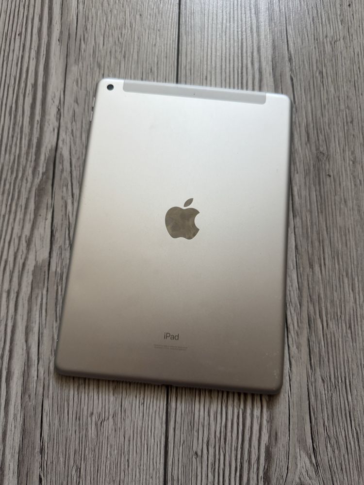 IPad 8th 2020 10.2 128Gb Silver LTE