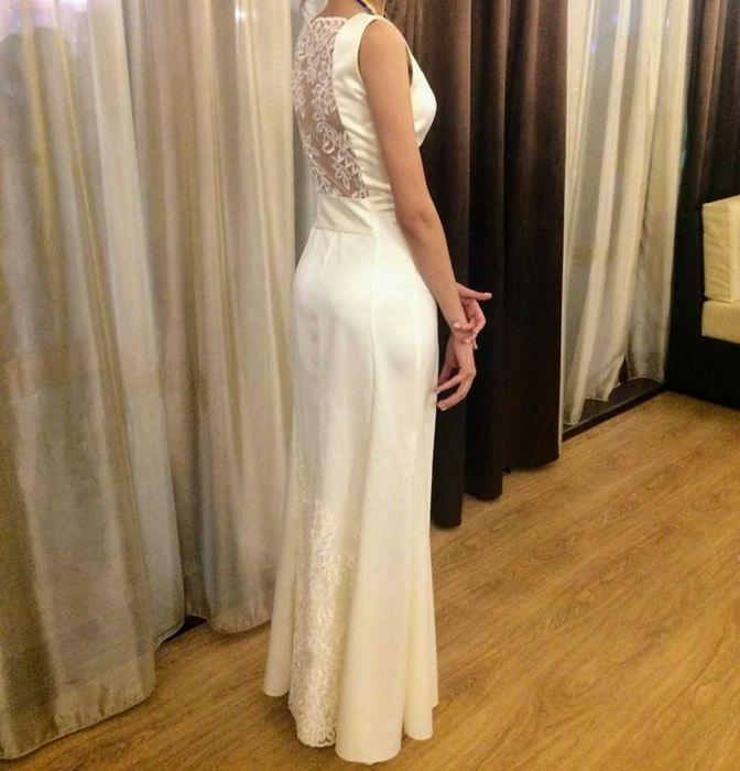 Випускна, весільна сукня XS