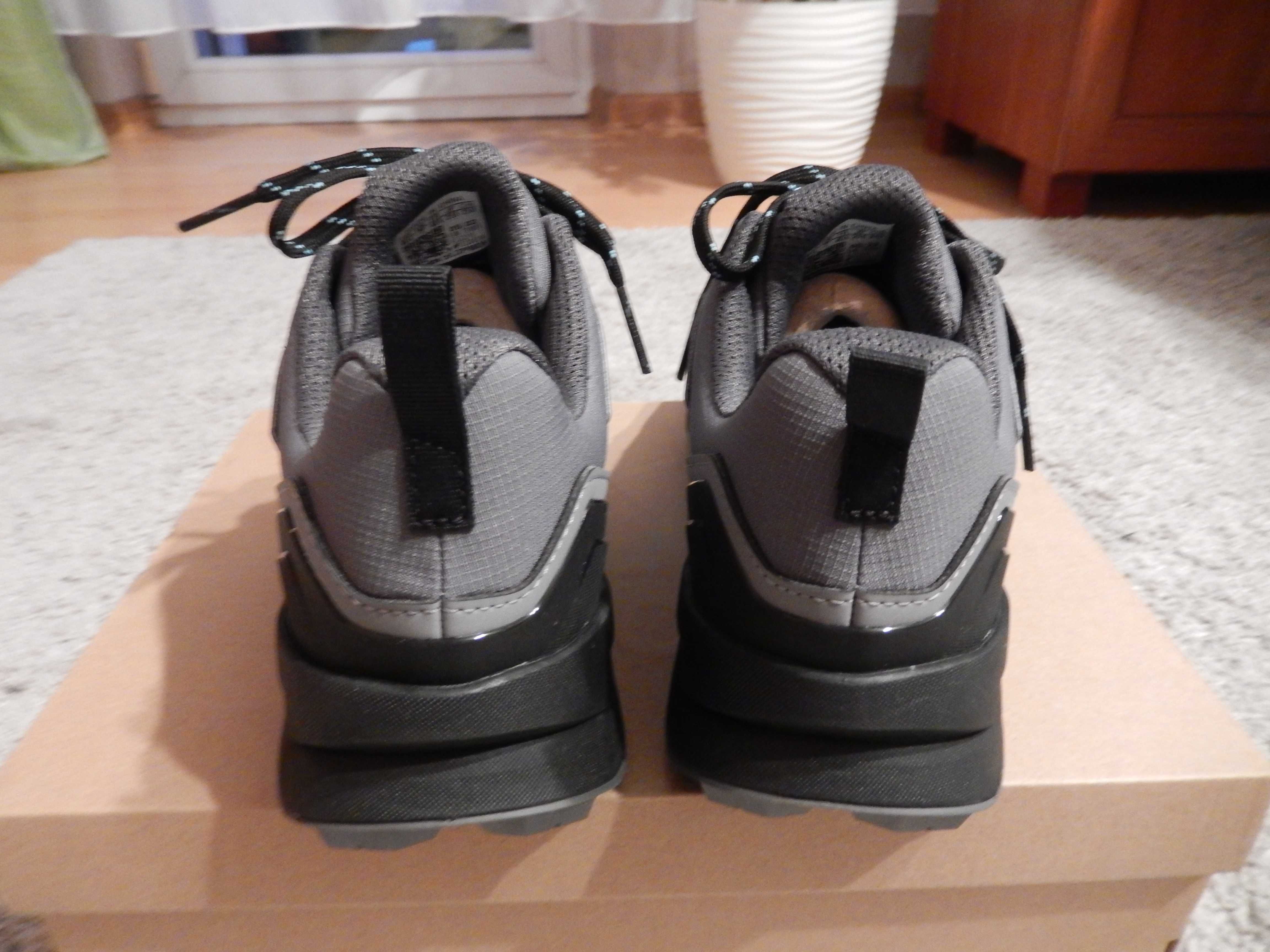 nowe damskie buty Adidas Terrex R3 GTX rozmiar 40 2/3 (25,5 cm)