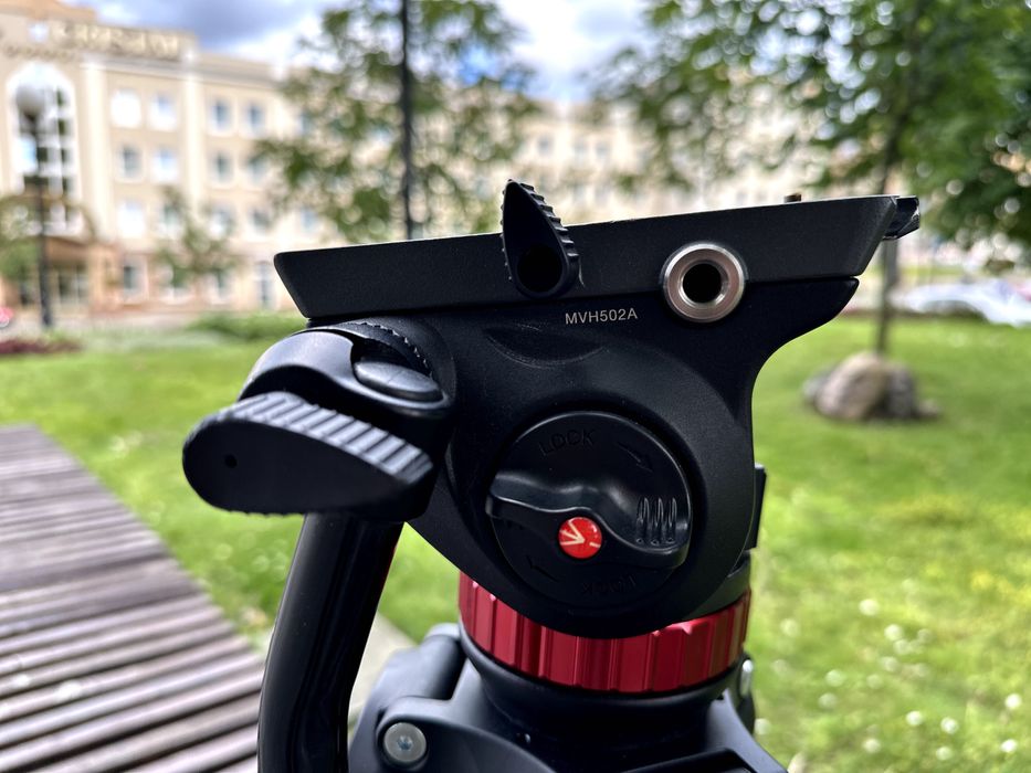 Statyw filmowy Manfrotto nogi MVT502AM + głowica olejowa MVH502A