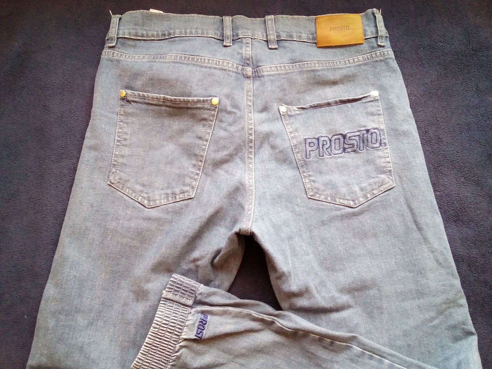 Spodnie jogger PROSTO. Klasyk, rozmiar M 32/32 regular fit, jak nowe!