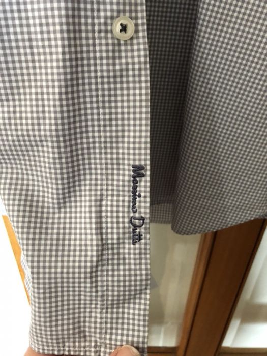 Camisas das marcas Carolina Herrera, façonnable, hilfiger e MD