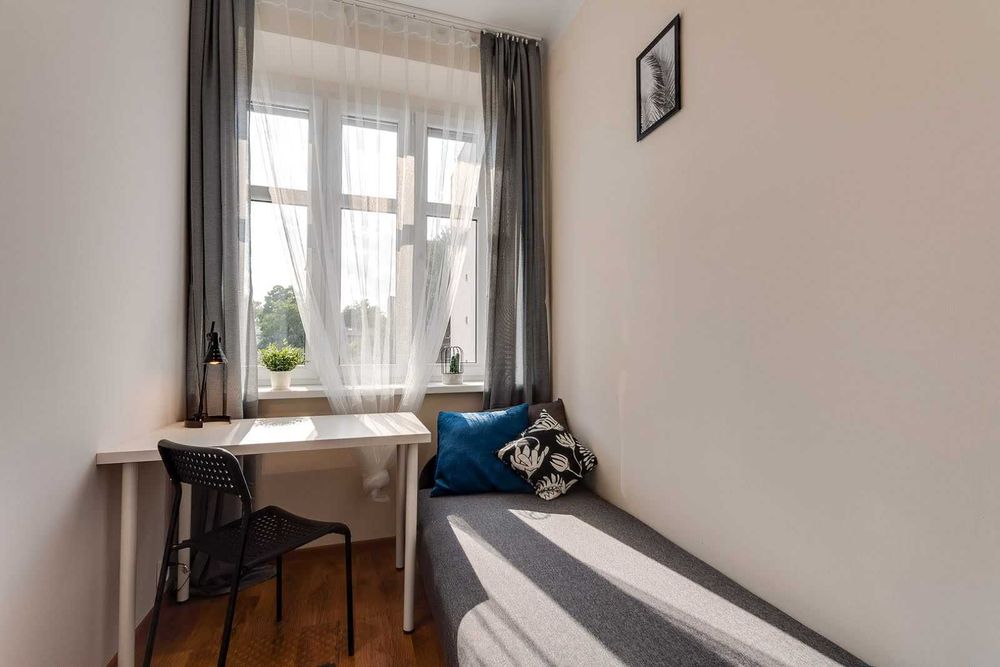 Pokój 1-os.z Akademia Muzyczna, UŚ, Centrum