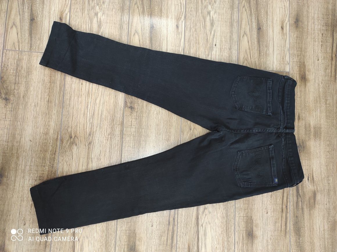 Spodnie czarne rozmiar M