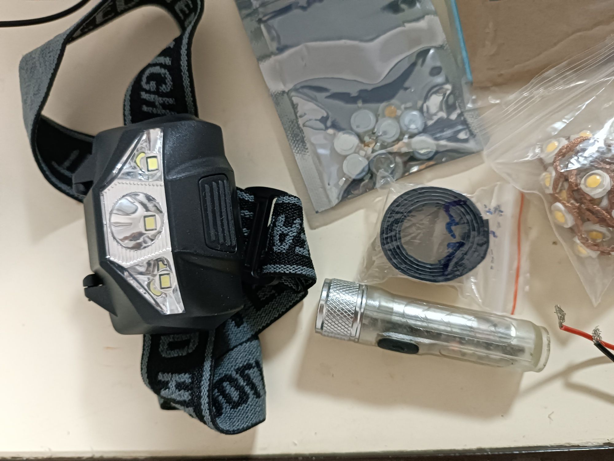 Діоди led usb 3.6v 5v 24v живлення