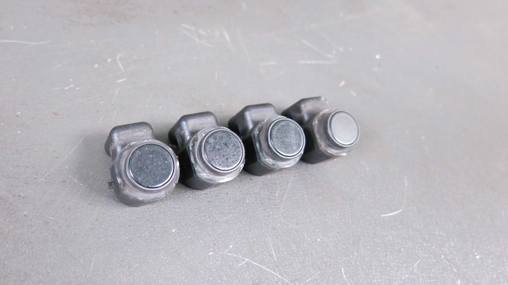 BMW E60 E61 Czujnik PDC Przód przedni 475/9 Black Sapphire