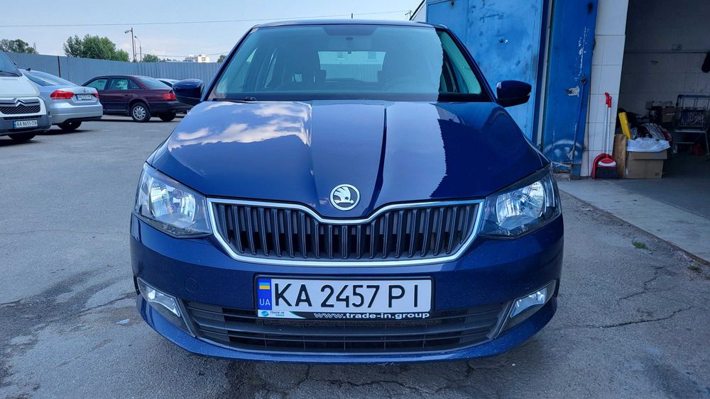 Авто Skoda Fabia 2017